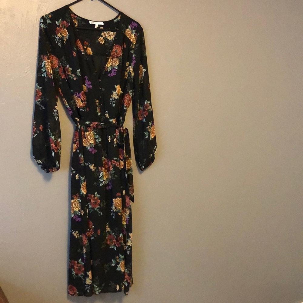 DR2 wrap  floral dress